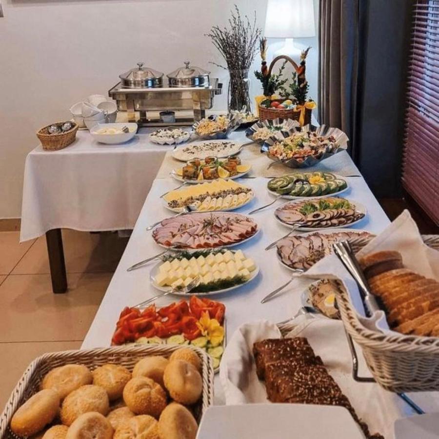Ck Kalina Hotell Lądek-Zdrój Exteriör bild