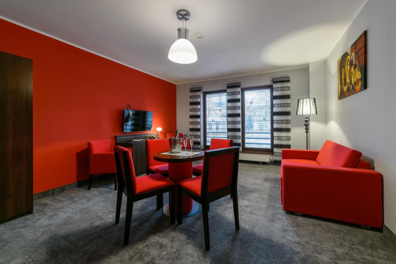 Ck Kalina Hotell Lądek-Zdrój Exteriör bild